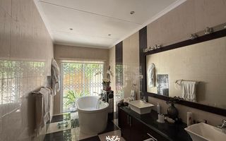 4 Bedroom House For Sale in Klein Windhoek, Windhoek