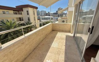 2 Bedroom Apartment For Sale in Windhoek Central, Windhoek