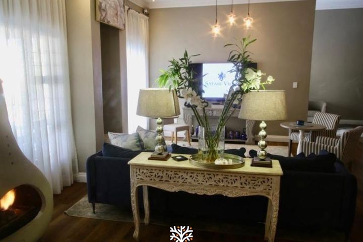 6 Bedroom House For Sale in Erospark, Windhoek