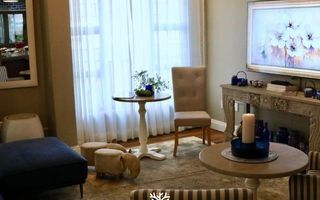 6 Bedroom House For Sale in Erospark, Windhoek