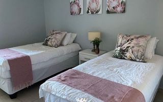 6 Bedroom House For Sale in Erospark, Windhoek