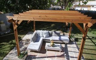 6 Bedroom House For Sale in Erospark, Windhoek