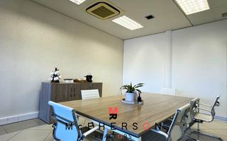 Office / Retail / Mixed Use To Rent in Southern Industrial A...
