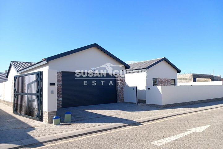 3 Bedroom House For Sale in Kramersdorf, Swakopmund