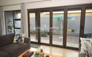 3 Bedroom House For Sale in Mile 4, Swakopmund