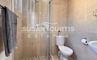 3 Bedroom House For Sale in Mile 4, Swakopmund