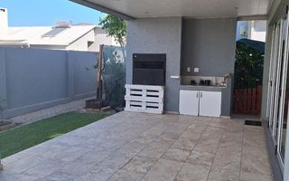 4 Bedroom House For Sale in Elisenheim, Windhoek
