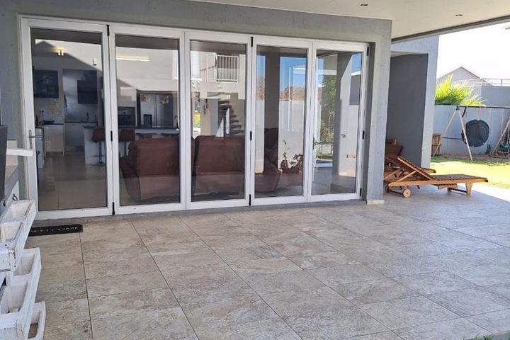 4 Bedroom House For Sale in Elisenheim, Windhoek