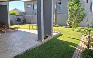 4 Bedroom House For Sale in Elisenheim, Windhoek