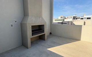 2 Bedroom House To Rent in Dolphin Beach