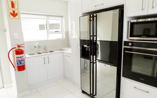 3 Bedroom House To Rent in Long Beach