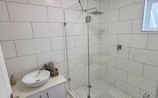 3 Bedroom House To Rent in Long Beach