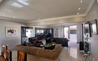 4 Bedroom House For Sale in Kleine Kuppe, Windhoek