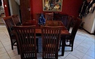 3 Bedroom House For Sale in Meersig