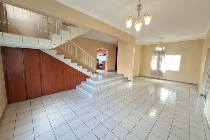 3 Bedroom House For Sale in Olympia, Windhoek