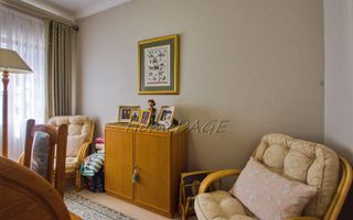 2 Bedroom House For Sale in Long Beach