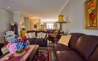 2 Bedroom House For Sale in Long Beach