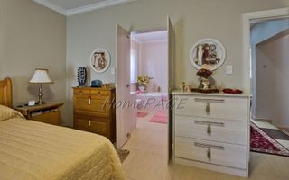 2 Bedroom House For Sale in Long Beach