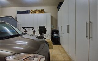2 Bedroom House For Sale in Long Beach