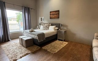 6 Bedroom House For Sale in Erospark, Windhoek