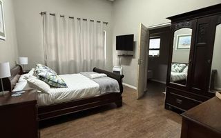 6 Bedroom House For Sale in Erospark, Windhoek
