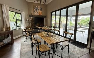 6 Bedroom House For Sale in Erospark, Windhoek