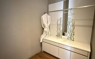6 Bedroom House For Sale in Erospark, Windhoek