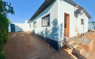 3 Bedroom House For Sale in Khomasdal , Windhoek
