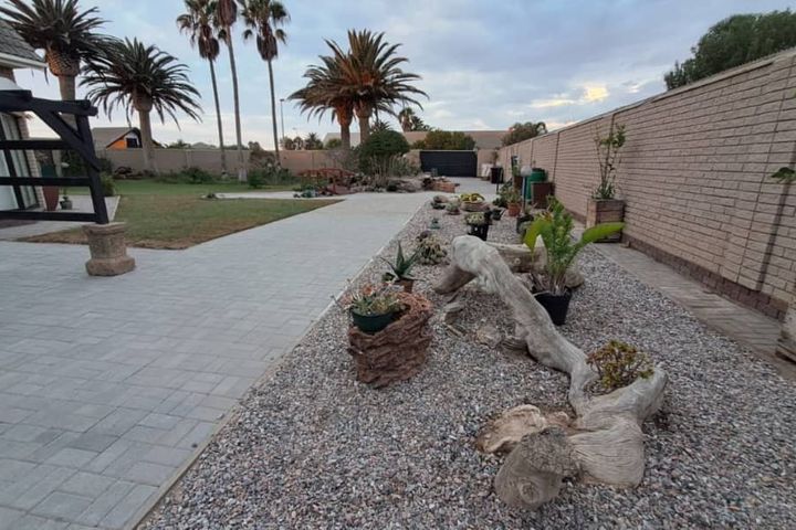 4 Bedroom House For Sale in Kramersdorf, Swakopmund