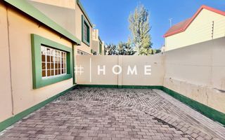 2 Bedroom House For Sale in Hochlandpark, Windhoek