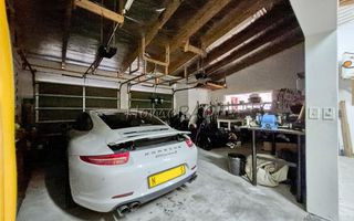 4 Bedroom House For Sale in Meersig