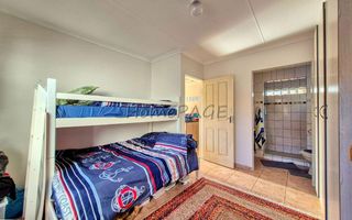 4 Bedroom House For Sale in Meersig