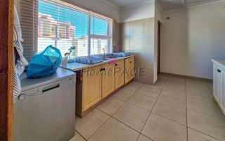 4 Bedroom House For Sale in Meersig
