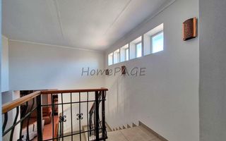 4 Bedroom House For Sale in Meersig