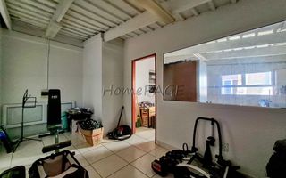 4 Bedroom House For Sale in Meersig
