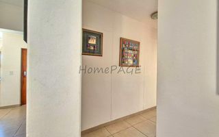 4 Bedroom House For Sale in Meersig