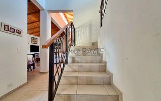 4 Bedroom House For Sale in Meersig