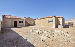 3 Bedroom House For Sale in Rossmund, Swakopmund