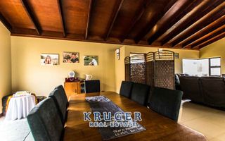 5 Bedroom House For Sale in Vogelstrand, Swakopmund