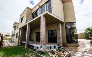 5 Bedroom House For Sale in Vogelstrand, Swakopmund