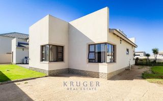 4 Bedroom House For Sale in Swakopmund Ext 15, Swakopmund