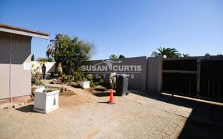 4 Bedroom House For Sale in Vineta, Swakopmund