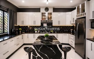5 Bedroom House For Sale in Matatura, Swakopmund
