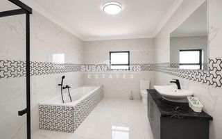 5 Bedroom House For Sale in Matatura, Swakopmund
