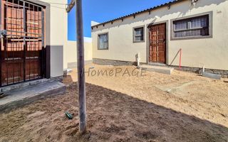 3 Bedroom House For Sale in Kuisebmond, Walvis Bay