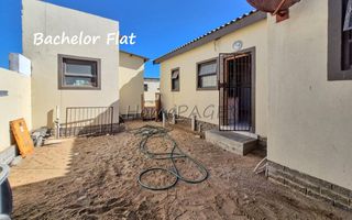 3 Bedroom House For Sale in Kuisebmond, Walvis Bay
