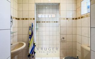 4 Bedroom House For Sale in Meersig