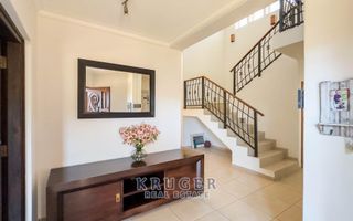 4 Bedroom House For Sale in Meersig
