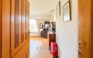 4 Bedroom House For Sale in Meersig