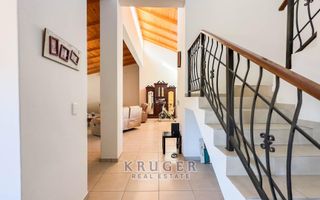 4 Bedroom House For Sale in Meersig